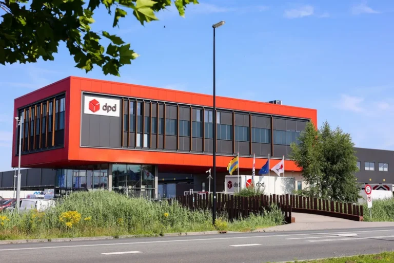 Impressie Distributiecentrum DPD Holland Hub in Veenendaal