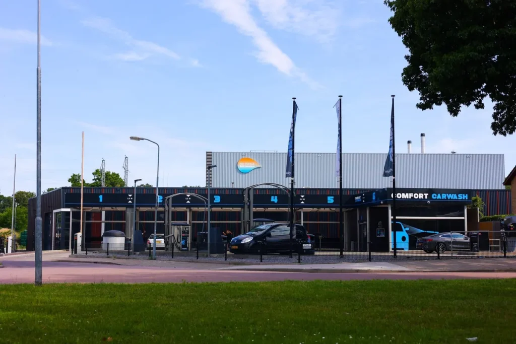 Impressie Wasstraat Comfort Carwash in Ede