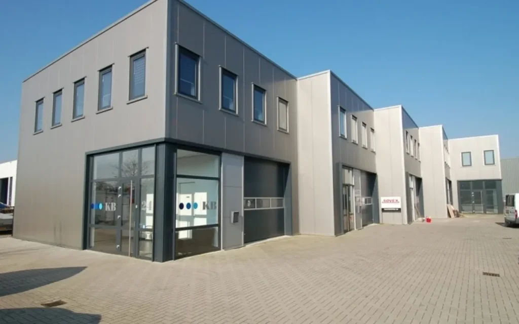 Impressie Bedrijfunits Macroweg in Venray