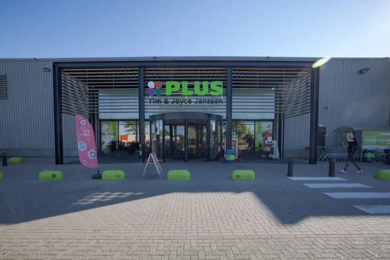 Impressie 2 Plus supermarkten, 1 Aldi, 1 Jumbo in Heerlen