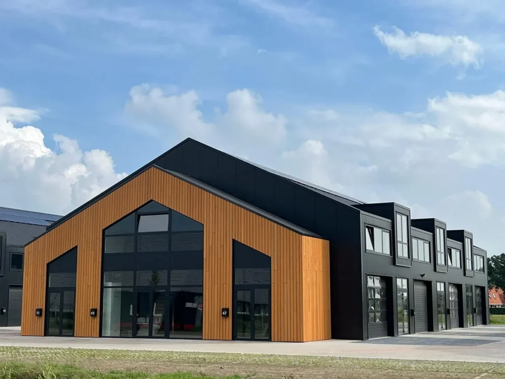 Bedrijfspanden Veelzijdig Vianen Fase 2 in Vianen, beeld 2 van 5